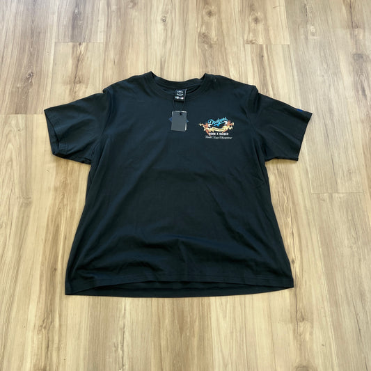 Los Angeles Dodgers New Era x Born x Raised Back-to-Back World Series Champions Cherub Tee