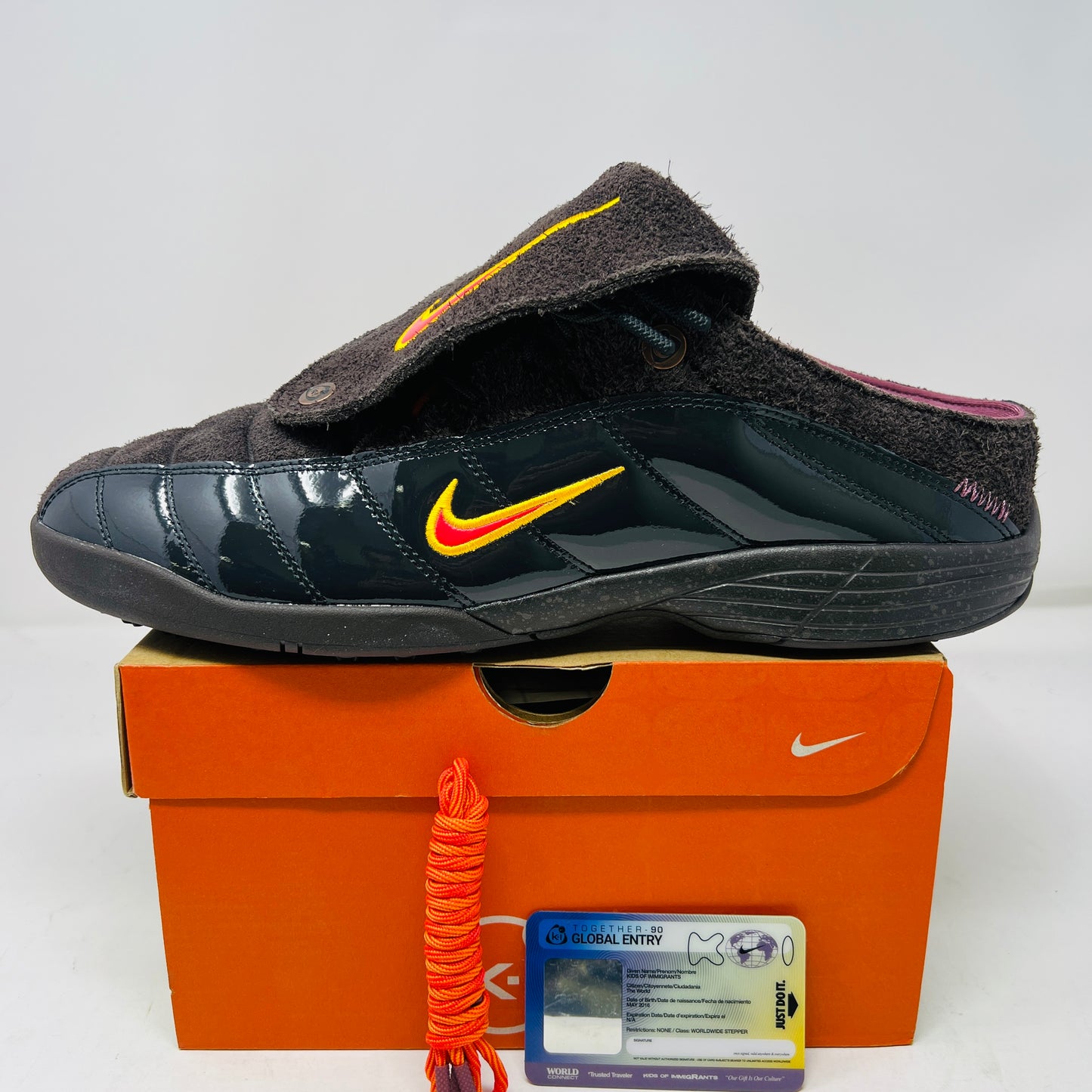 Nike Total 90 Mule Kids of Immigrants Velvet Brown