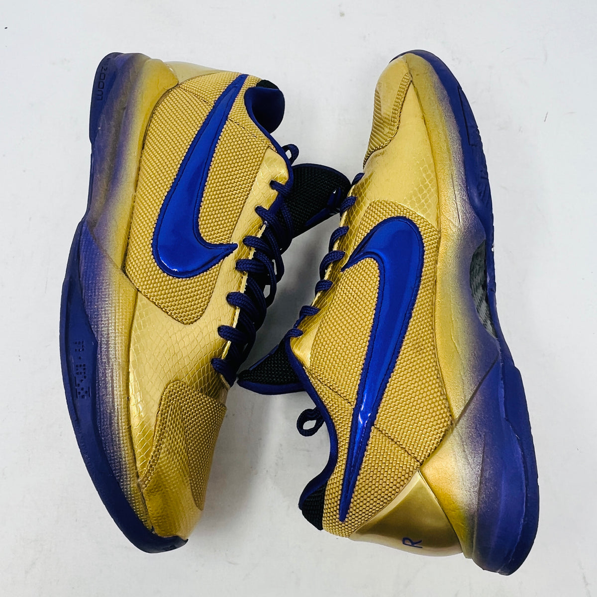 Nike Kobe 5 Protro Undefeated Hall of Fame