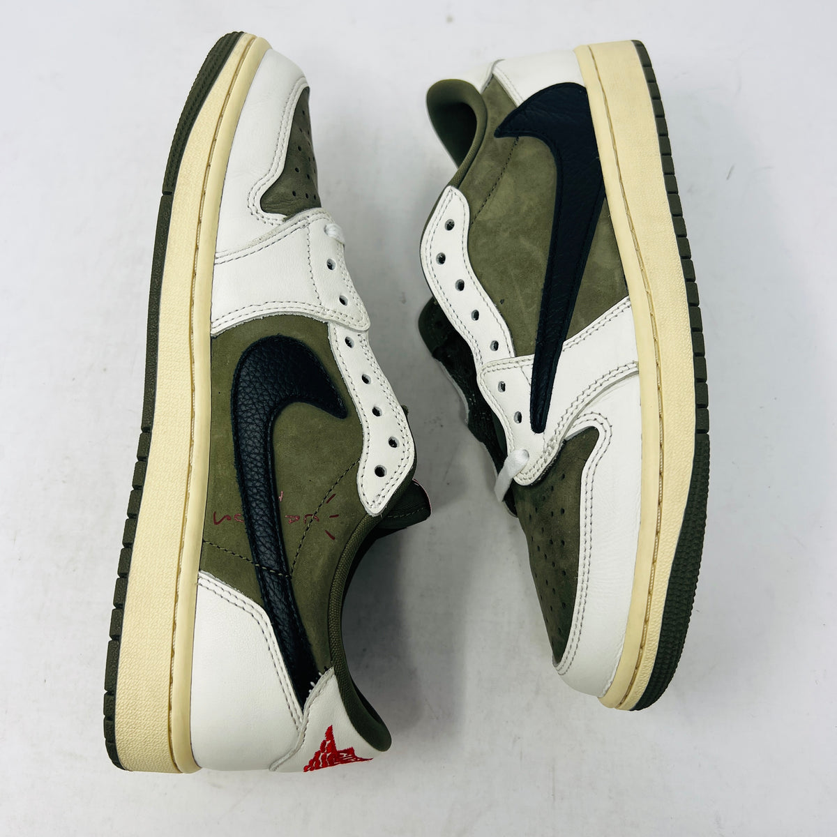 Jordan 1 Retro Low OG SP Travis Scott Medium Olive