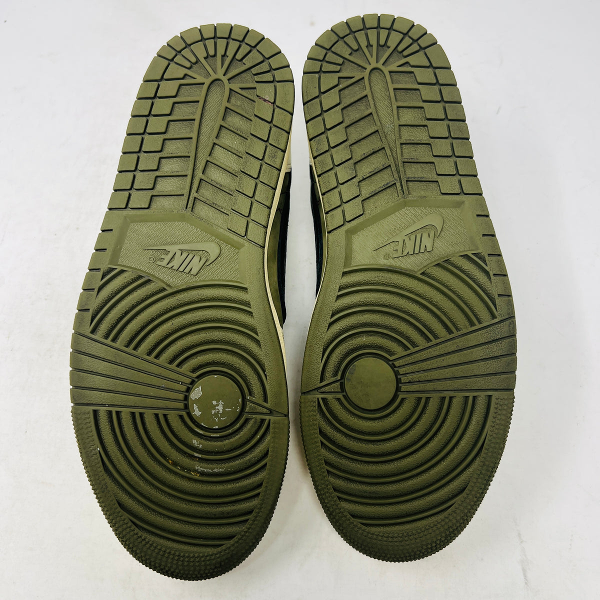 Jordan 1 Retro Low OG SP Travis Scott Medium Olive