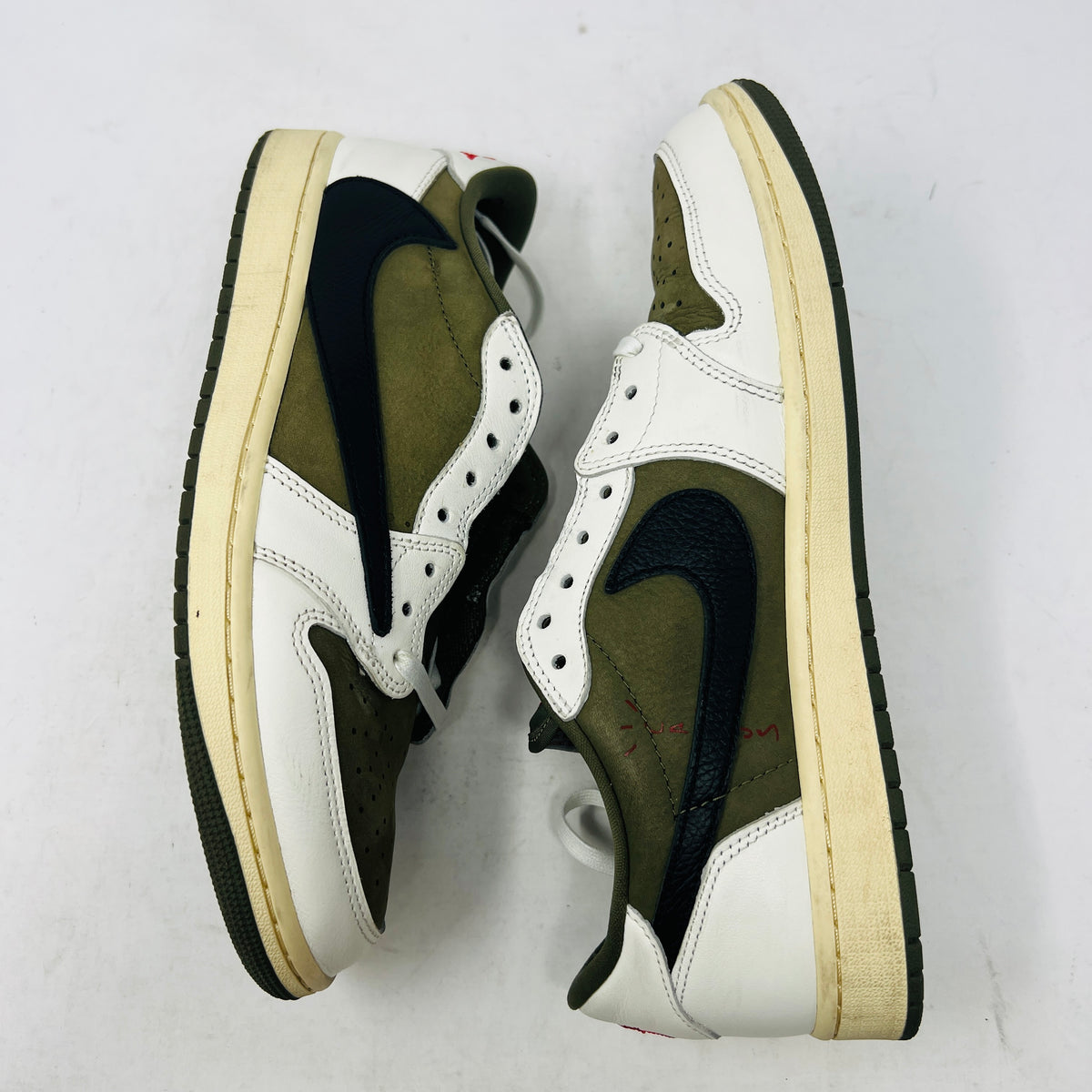 Jordan 1 Retro Low OG SP Travis Scott Medium Olive