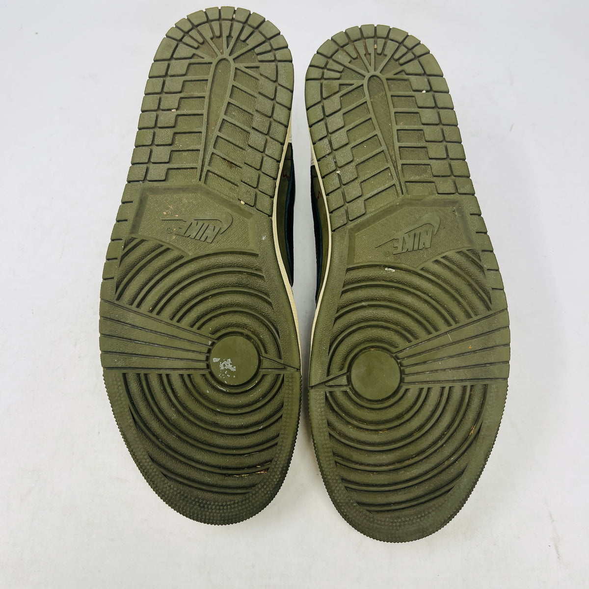 Jordan 1 Retro Low OG SP Travis Scott Medium Olive
