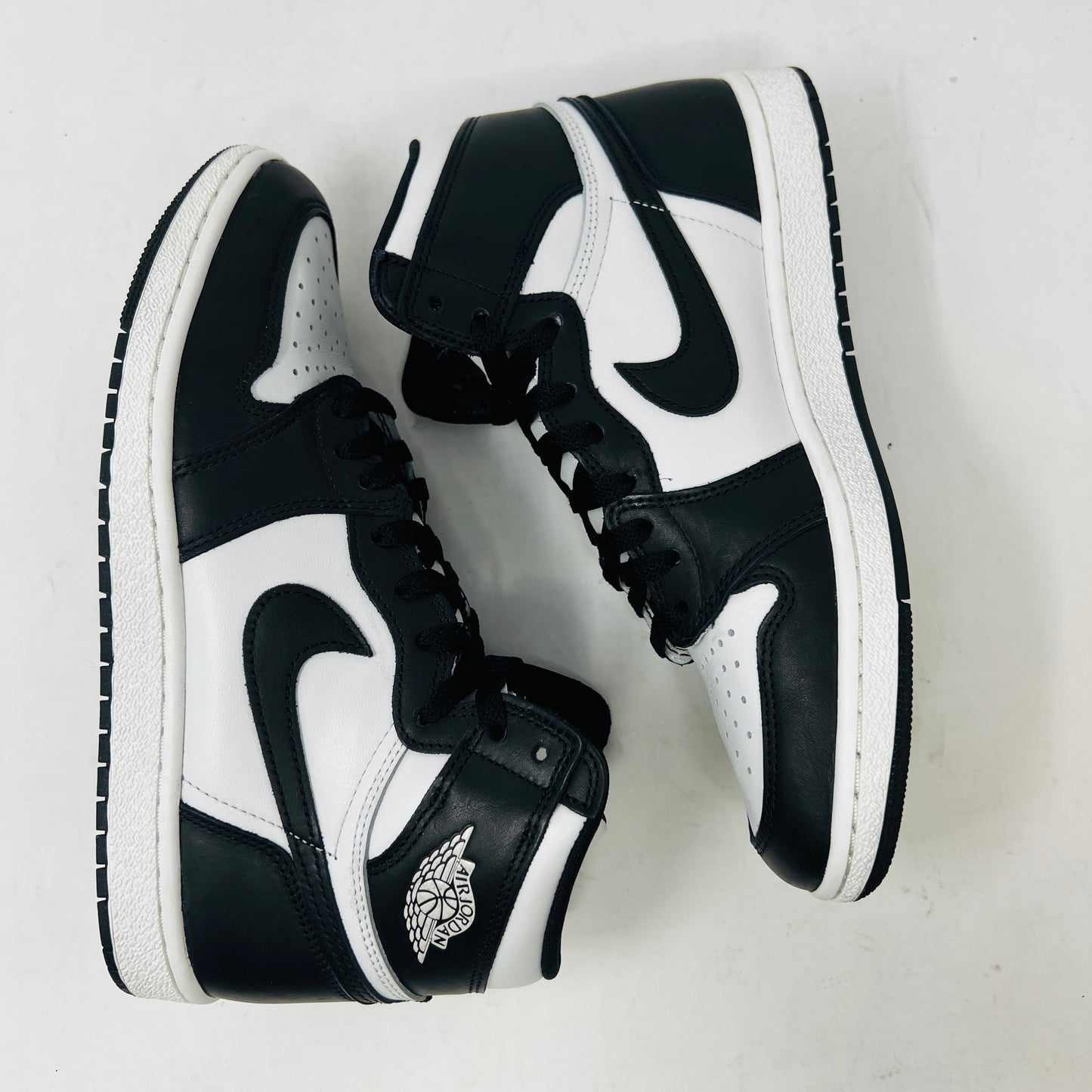 Jordan 1 Retro High '85 Black White (2023)