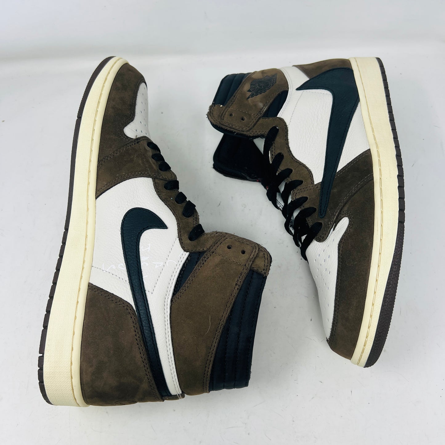 Jordan 1 Retro High OG SP Travis Scott Mocha