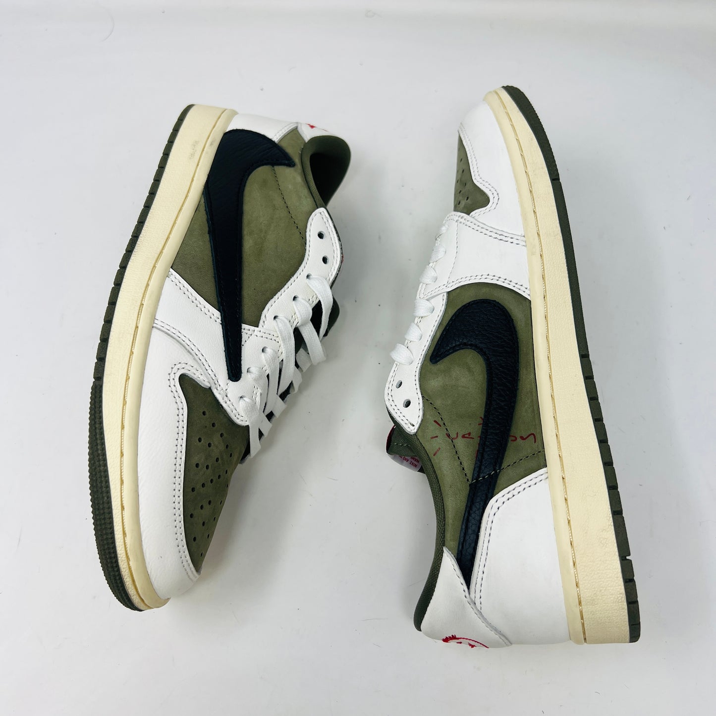 Jordan 1 Retro Low OG SP Travis Scott Medium Olive