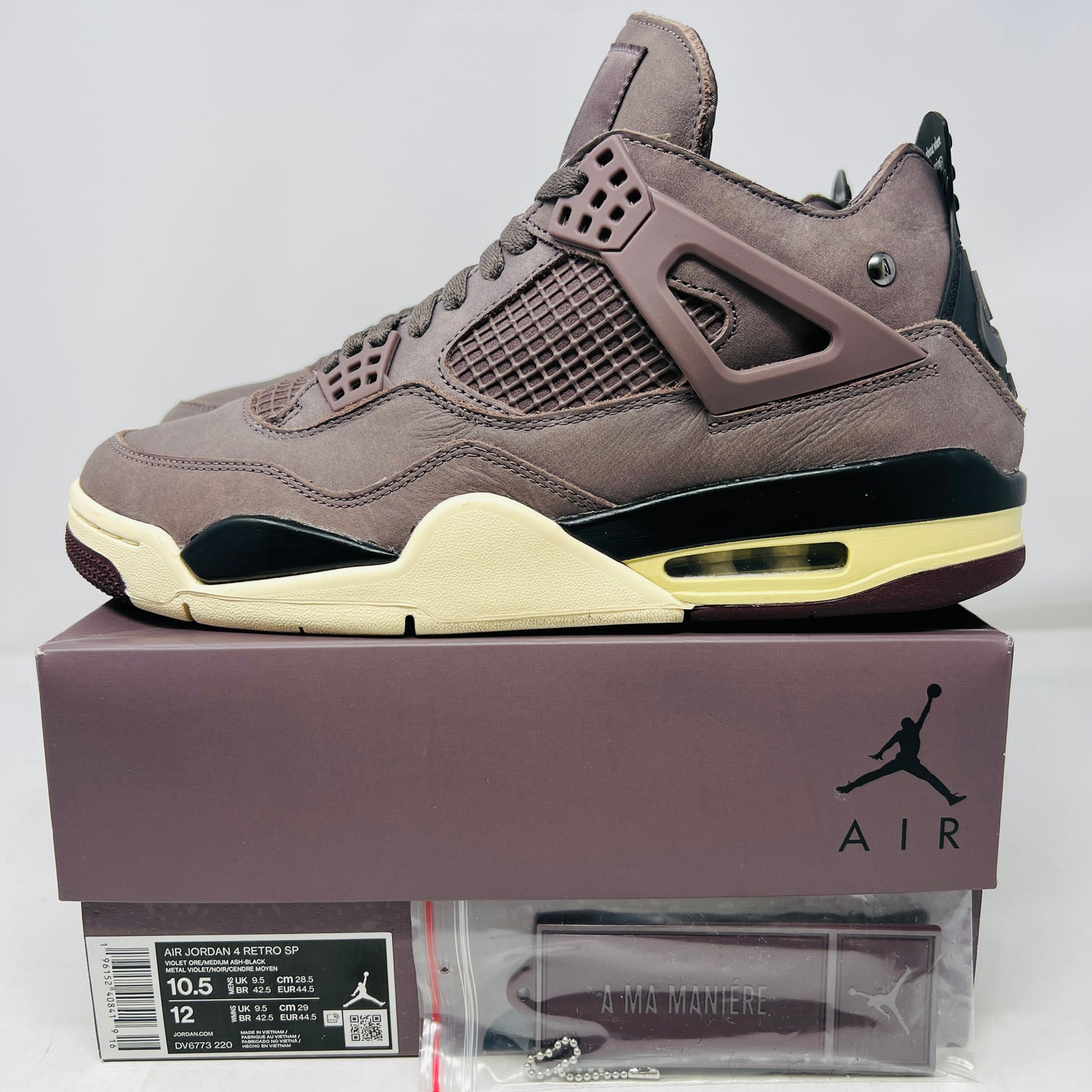 Jordan 4 Retro SP A Ma Maniére Violet Ore
