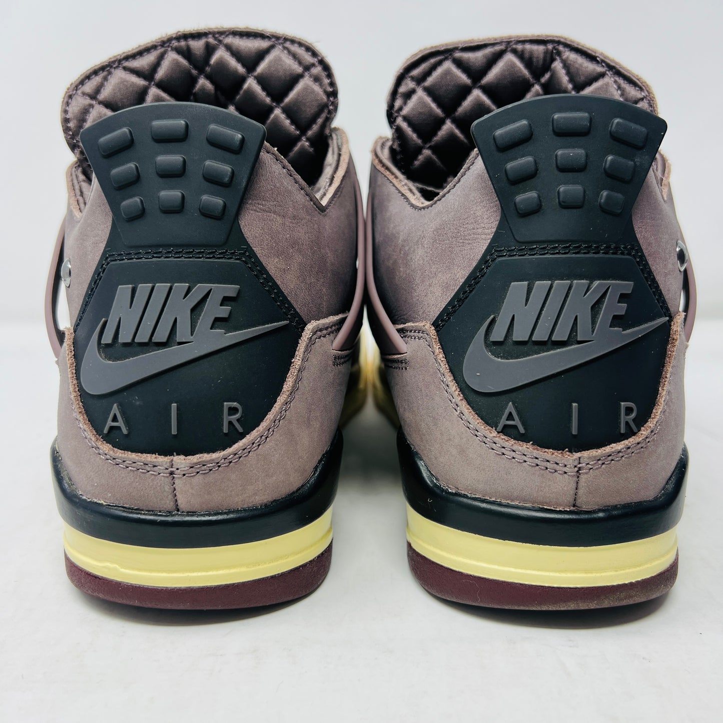 Jordan 4 Retro SP A Ma Maniére Violet Ore