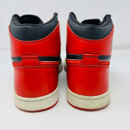 Jordan 1 Retro Bred (2001)