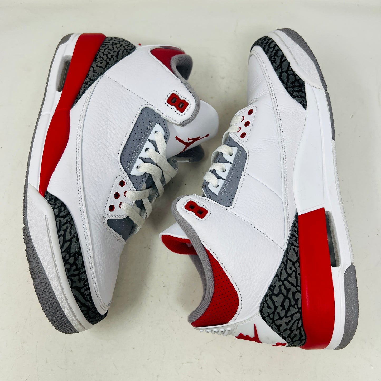 Jordan 3 Retro Fire Red (2022)