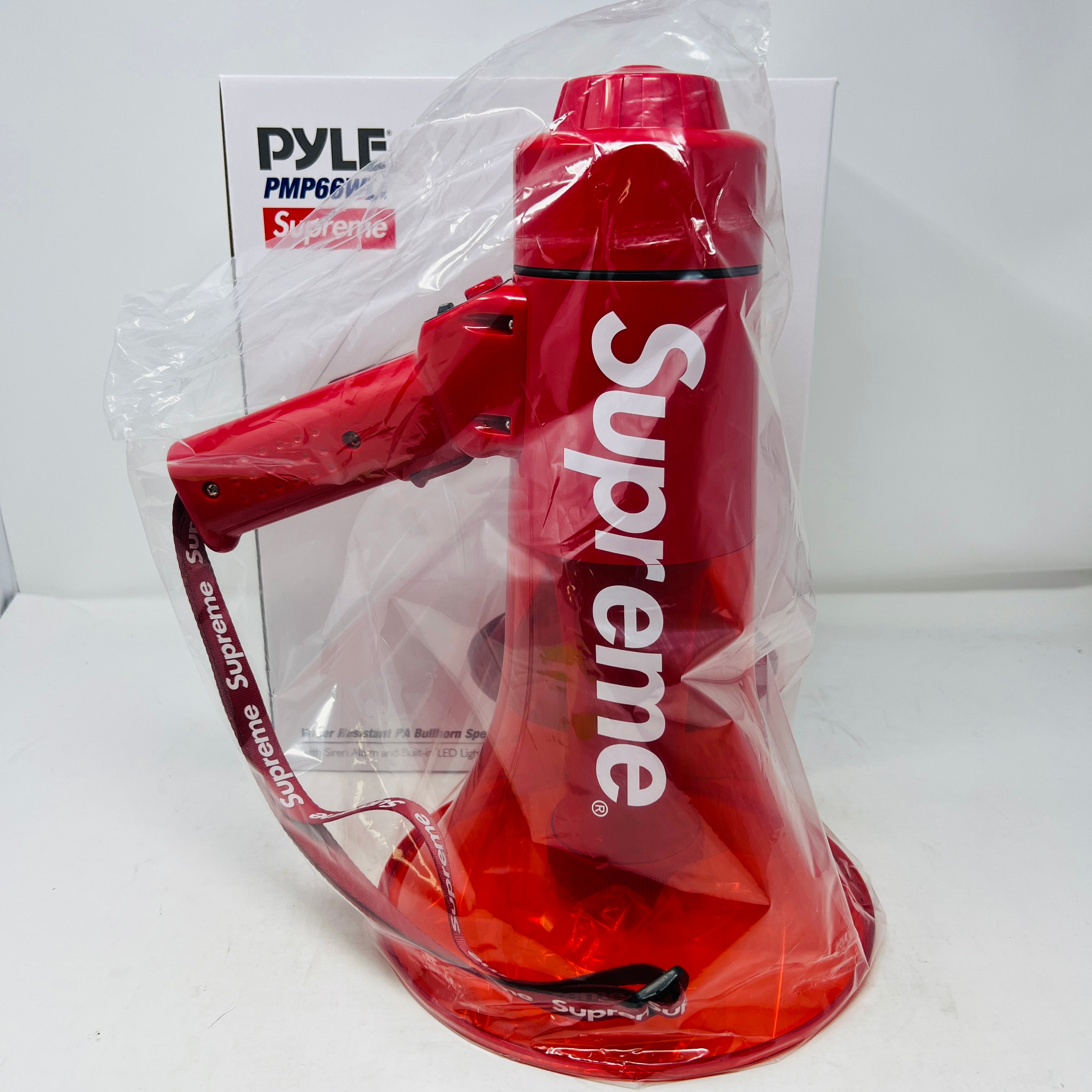 Supreme Pyle Waterproof Megaphone Red – Holy Ground