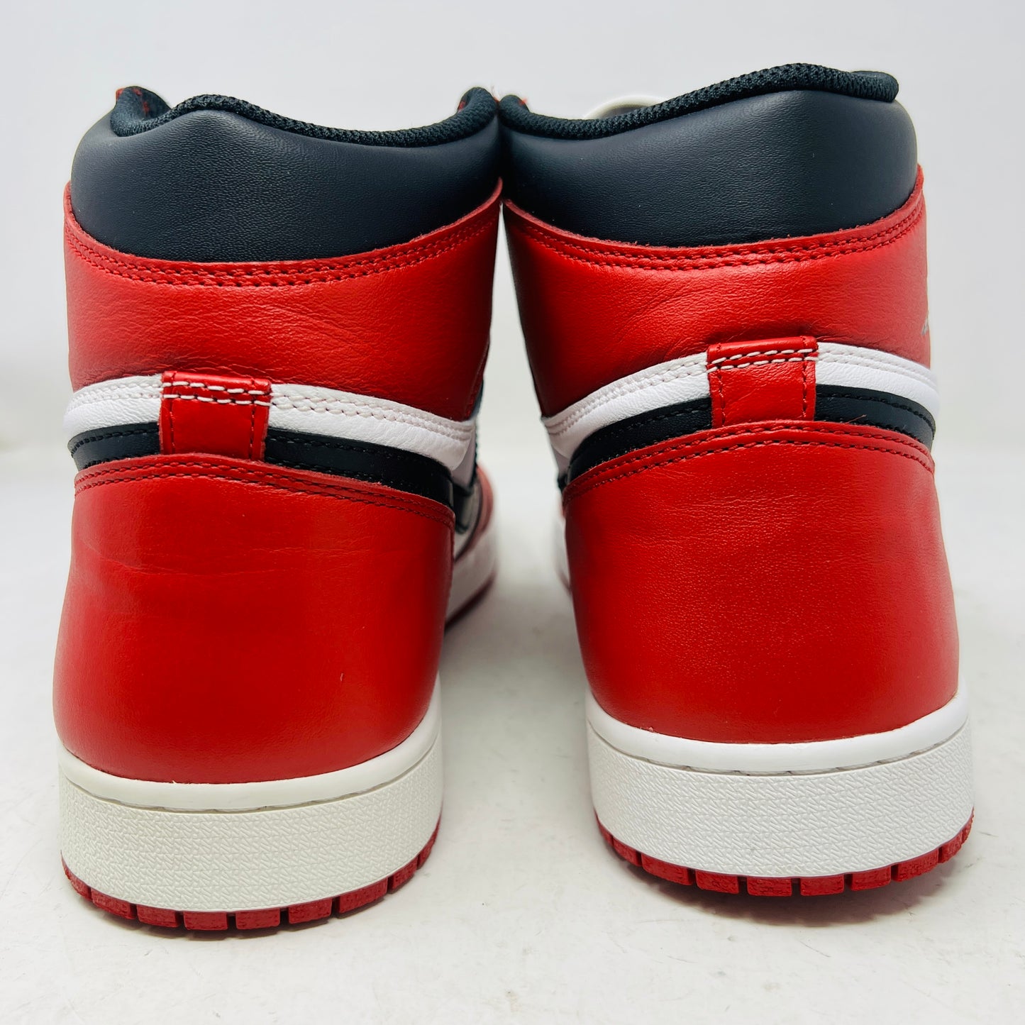 Jordan 1 Retro Chicago (2015)