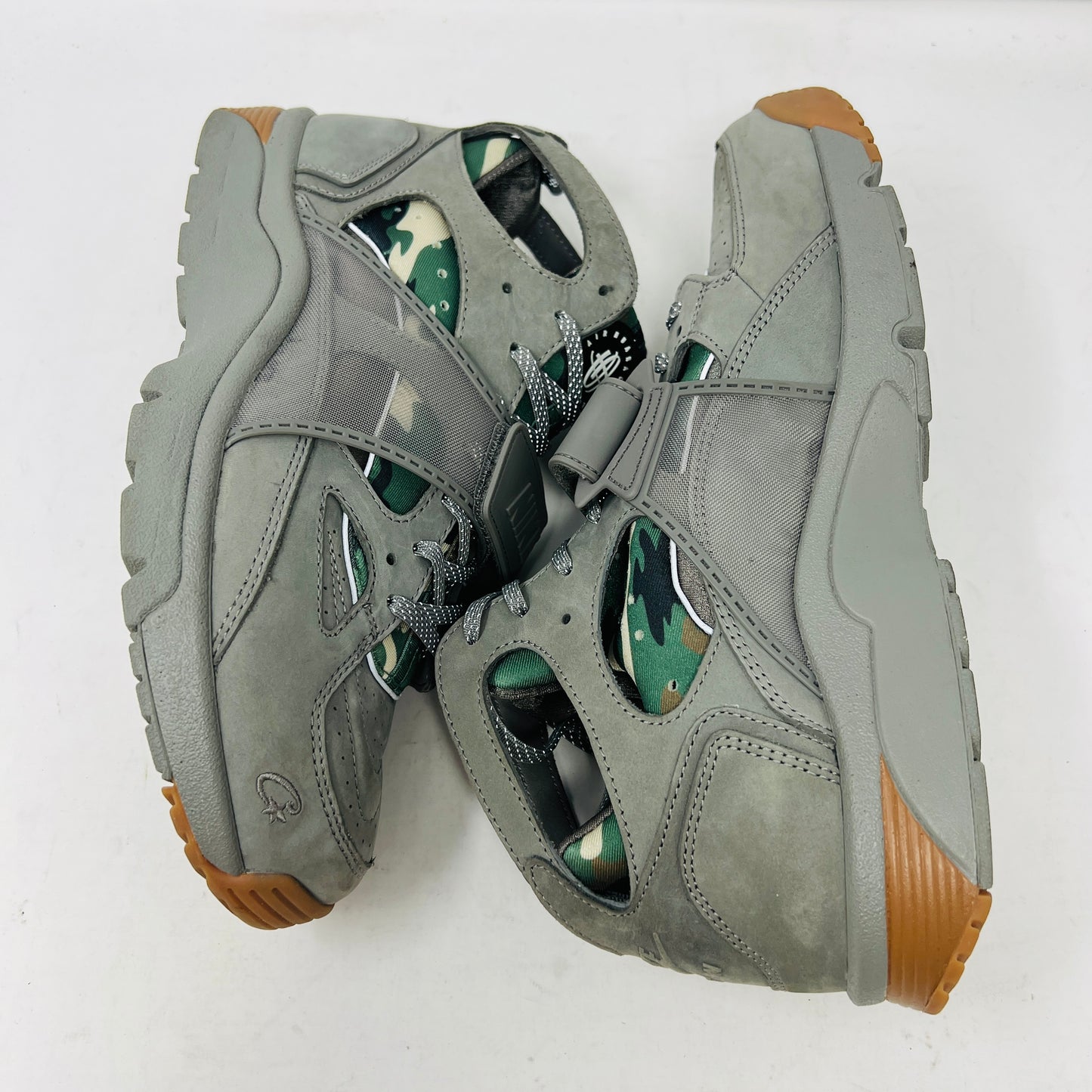 Nike Air Trainer Huarache Corteiz Gully Grey