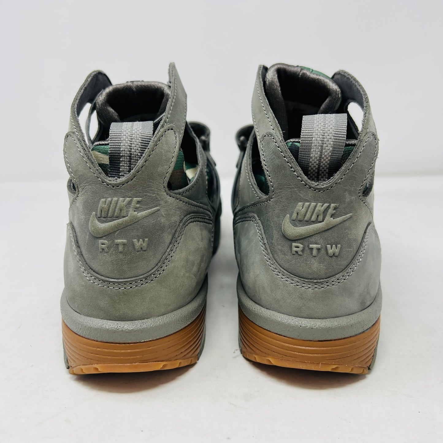 Nike Air Trainer Huarache Corteiz Gully Grey