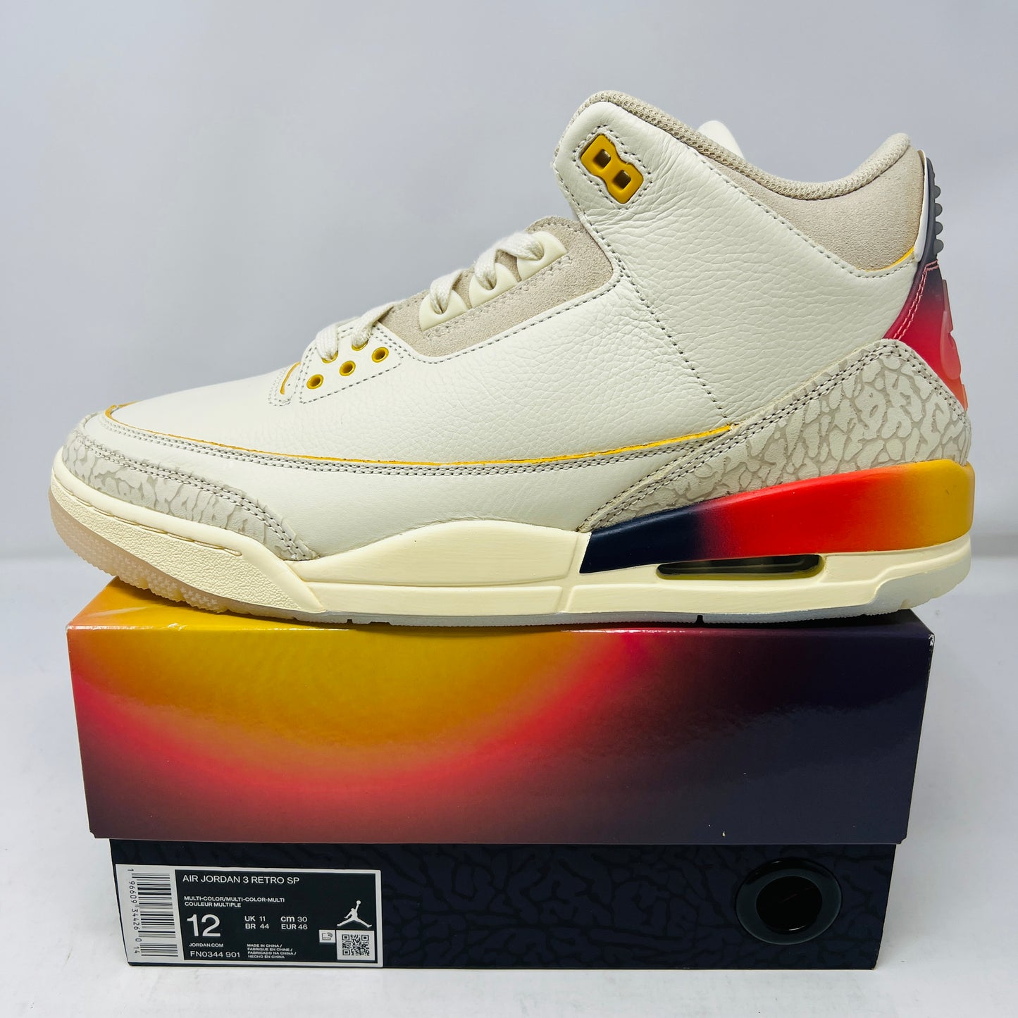 Jordan 3 Retro SP J Balvin Medellín Sunset