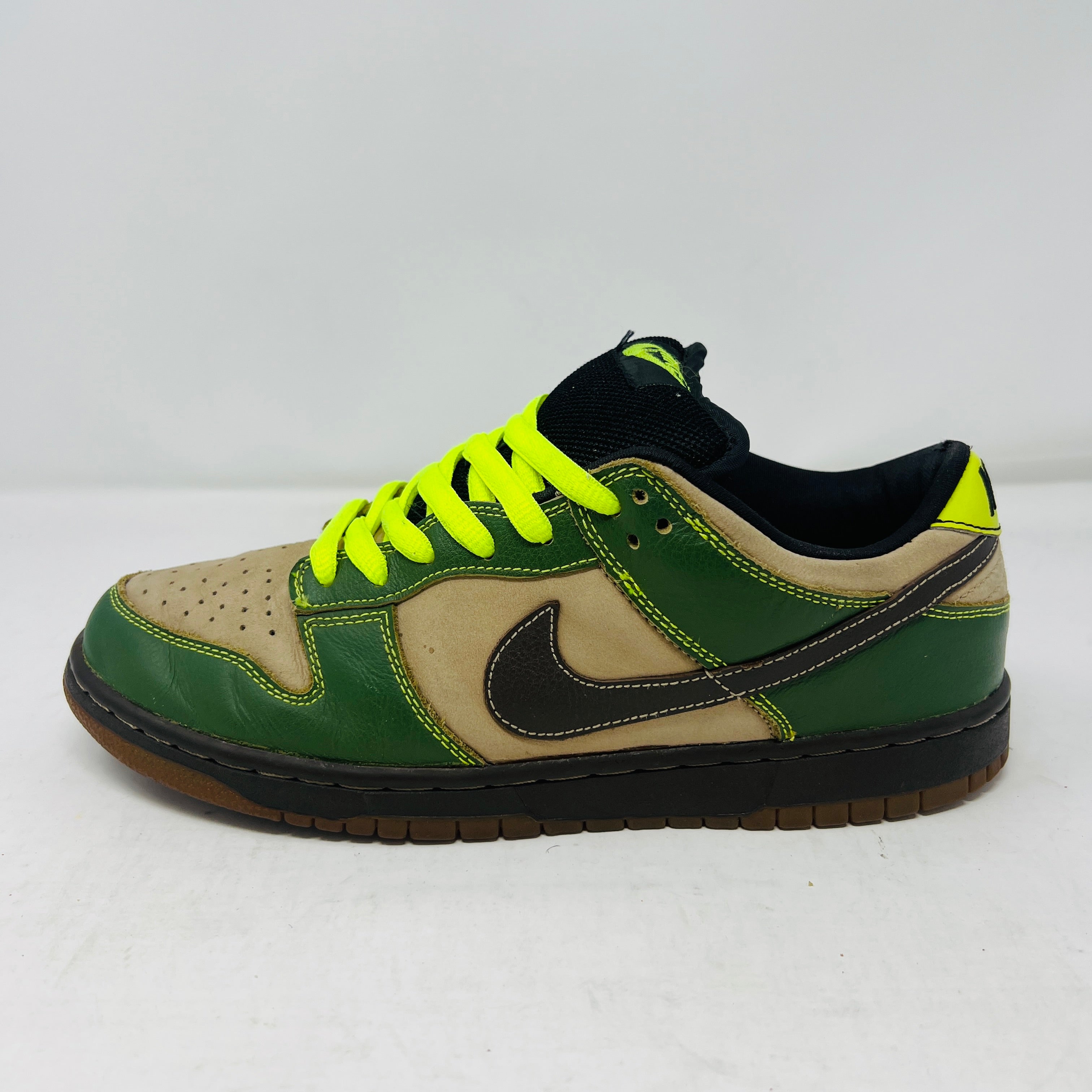 Nike SB Dunk Low Jedi – Holy Ground