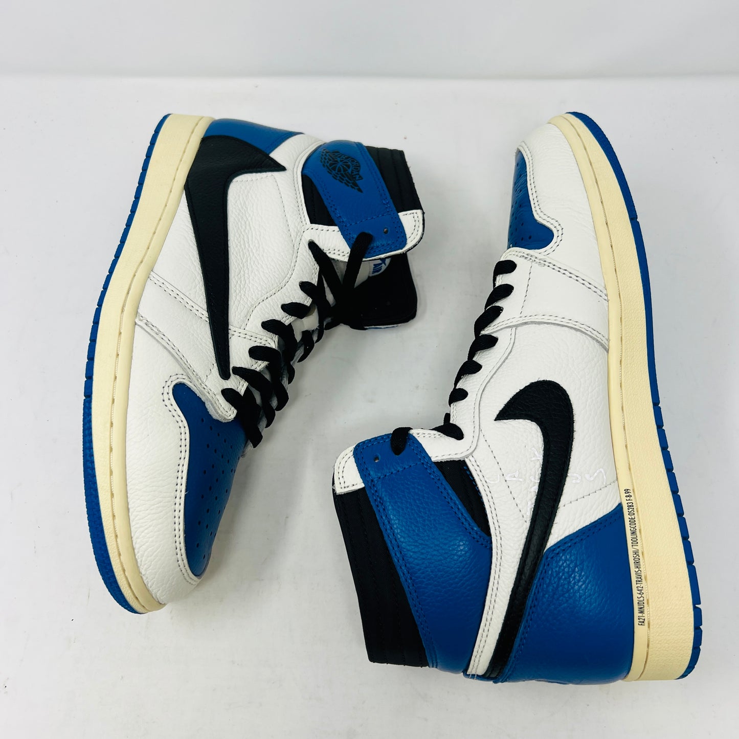 Jordan 1 Retro High OG SP Fragment x Travis Scott