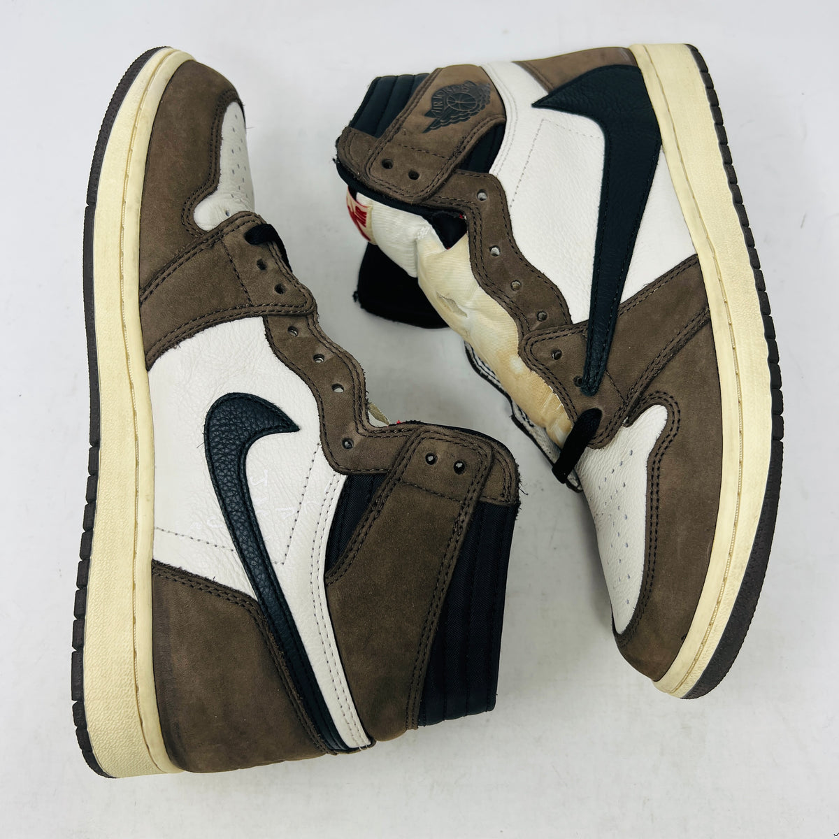 Jordan 1 Retro High OG SP Travis Scott Mocha