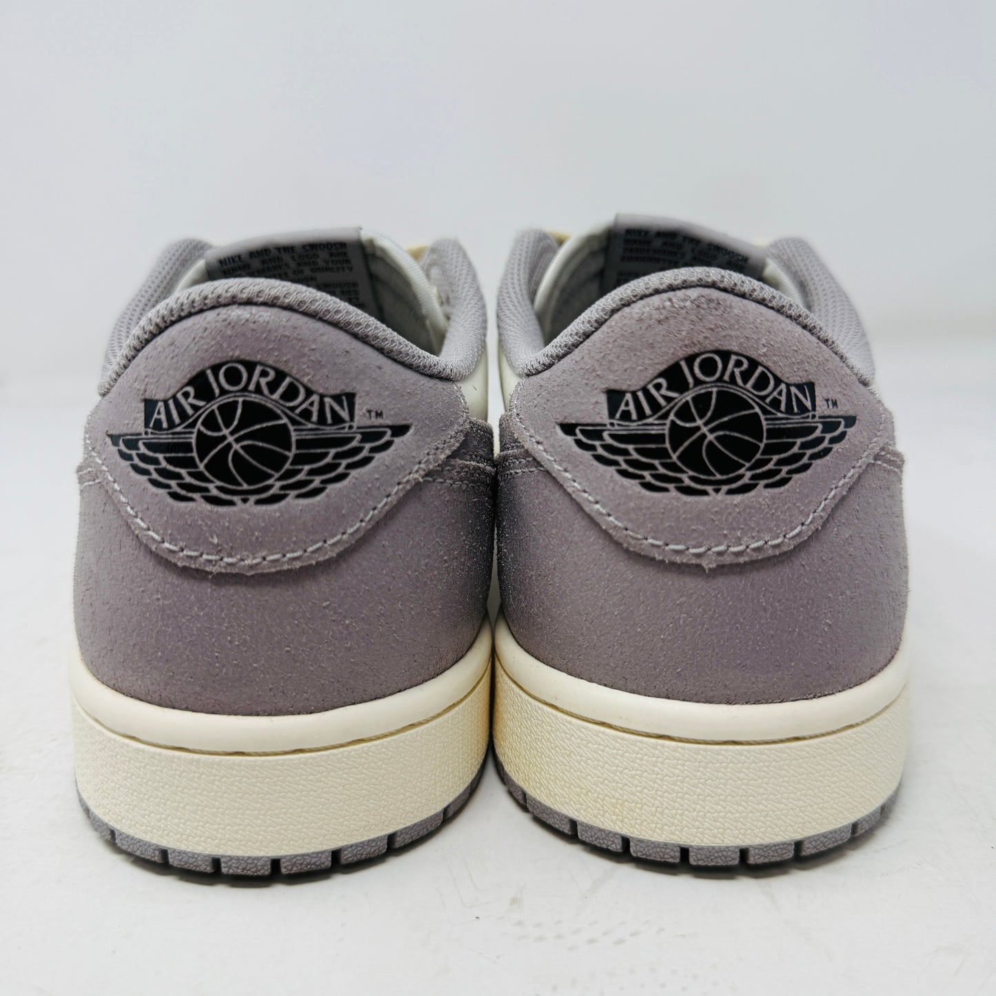 Jordan 1 Retro Low OG Atmosphere Grey