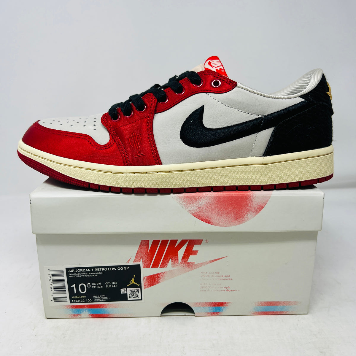 Jordan 1 Retro Low OG Trophy Room Rookie Card Away