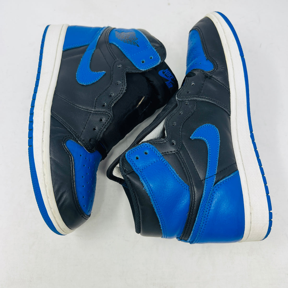 Jordan 1 Retro Royal