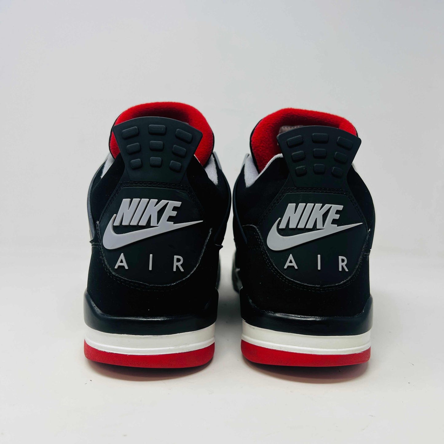 Jordan 4 Retro Bred (2019)