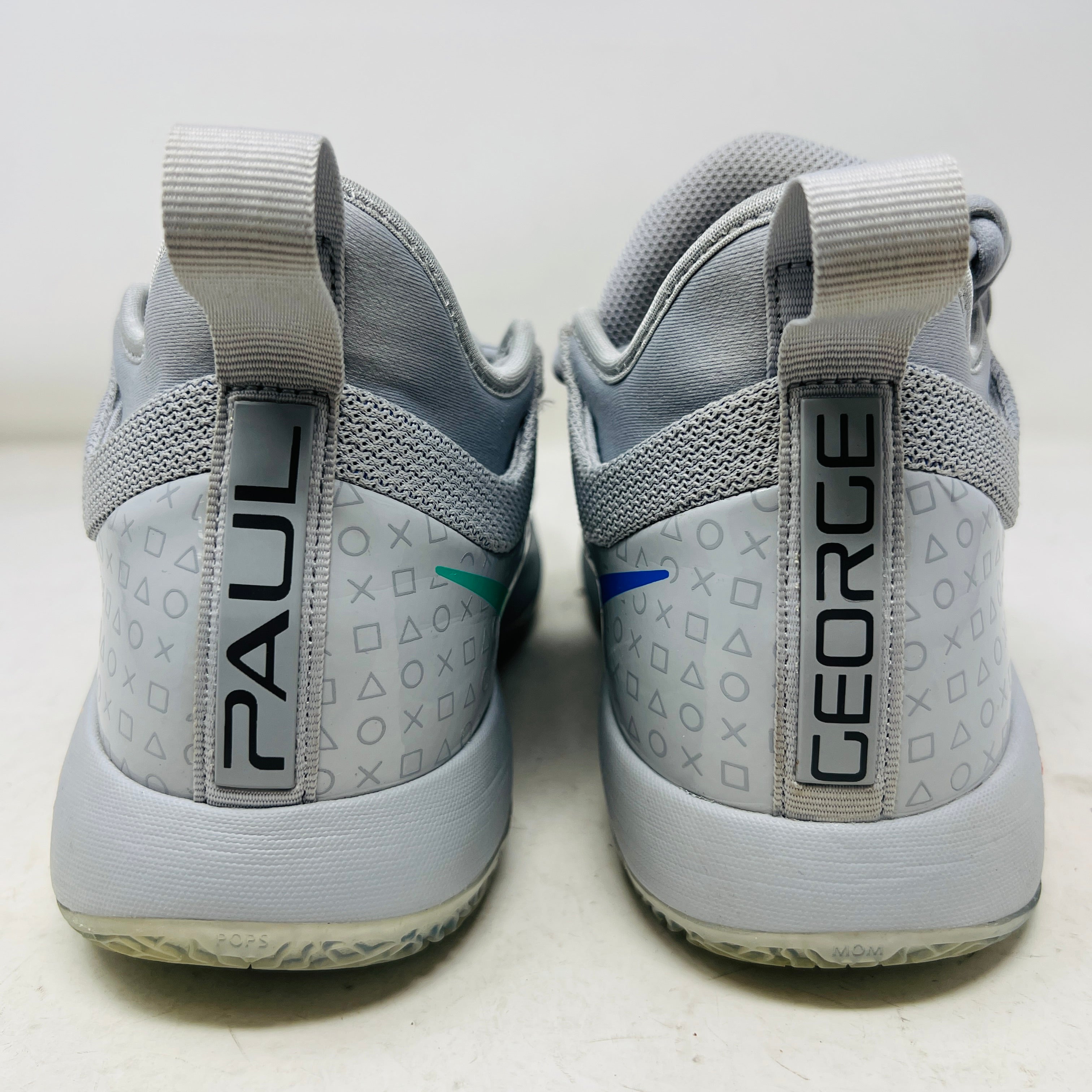 playstation wolf grey