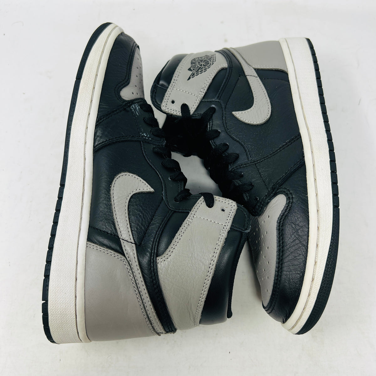 Jordan 1 Retro High Shadow