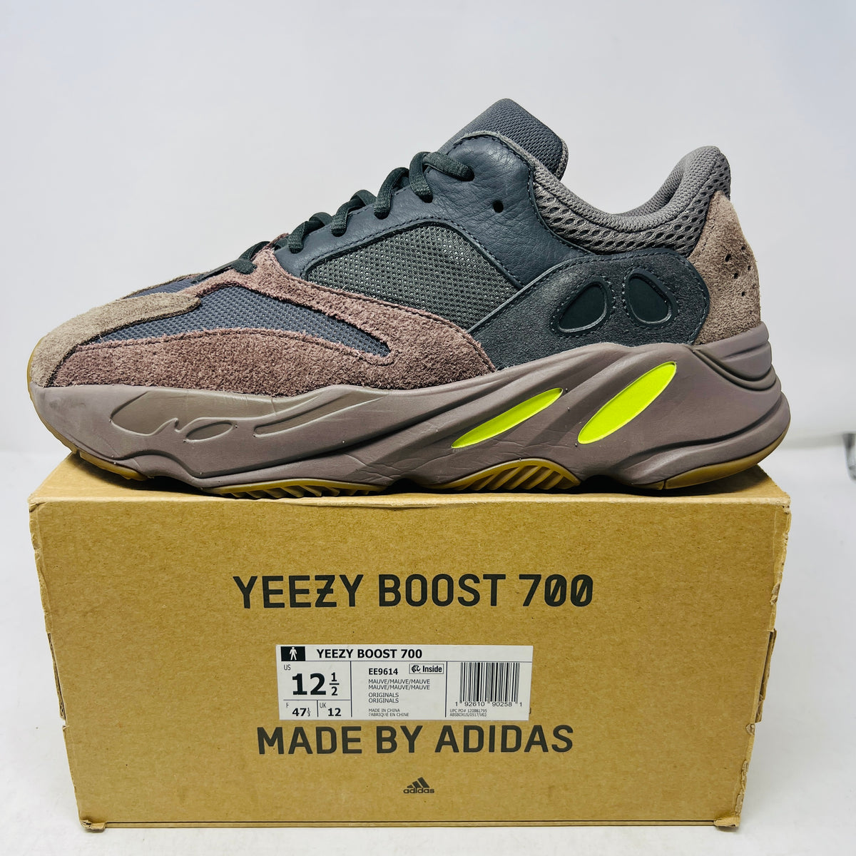 adidas Yeezy Boost 700 Mauve