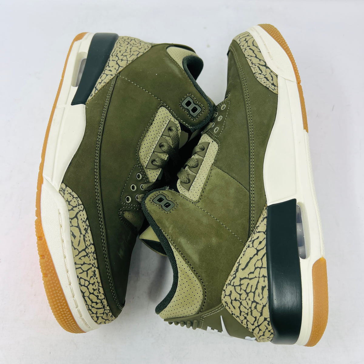 Jordan 3 Retro Family Affair