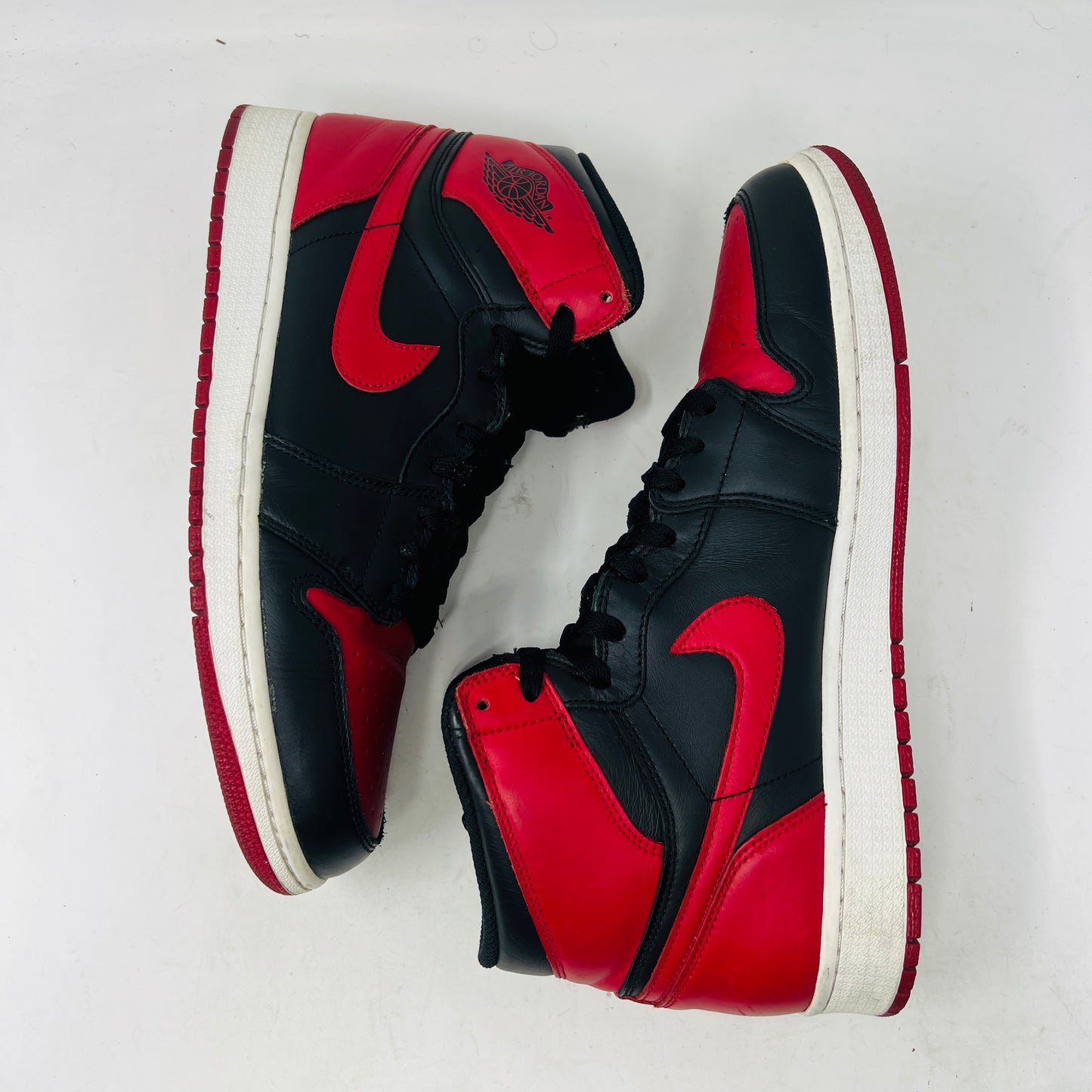 Jordan 1 Retro Bred (2013)