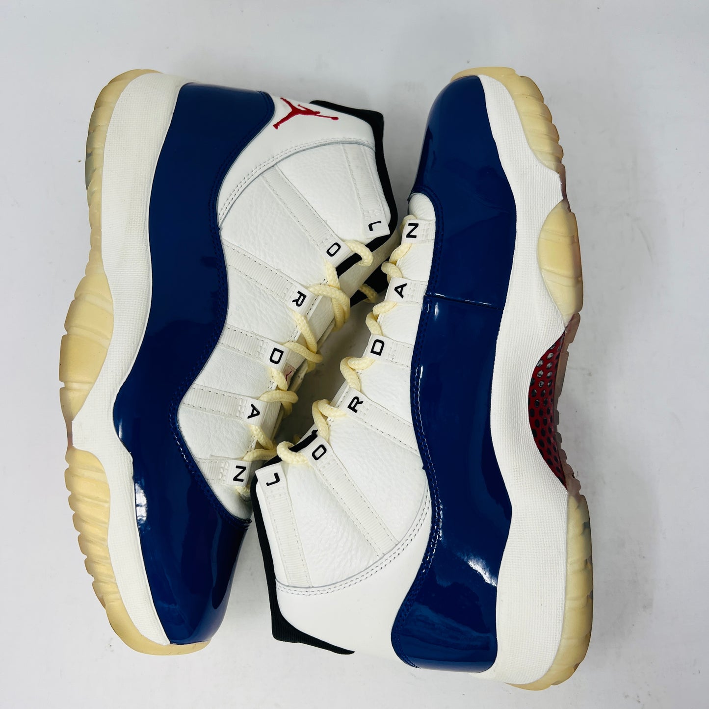 Jordan 11 Retro Rare Air