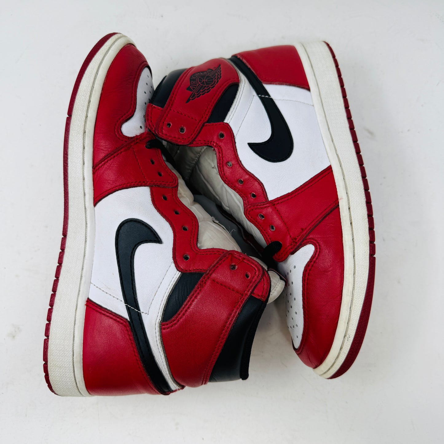Jordan 1 Retro Chicago (2015)
