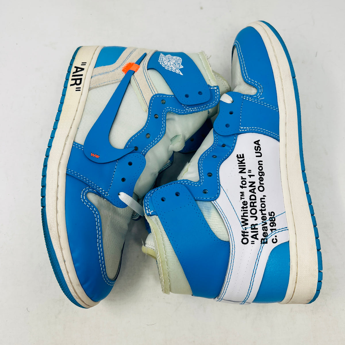 Jordan 1 Retro High Off-White University Blue