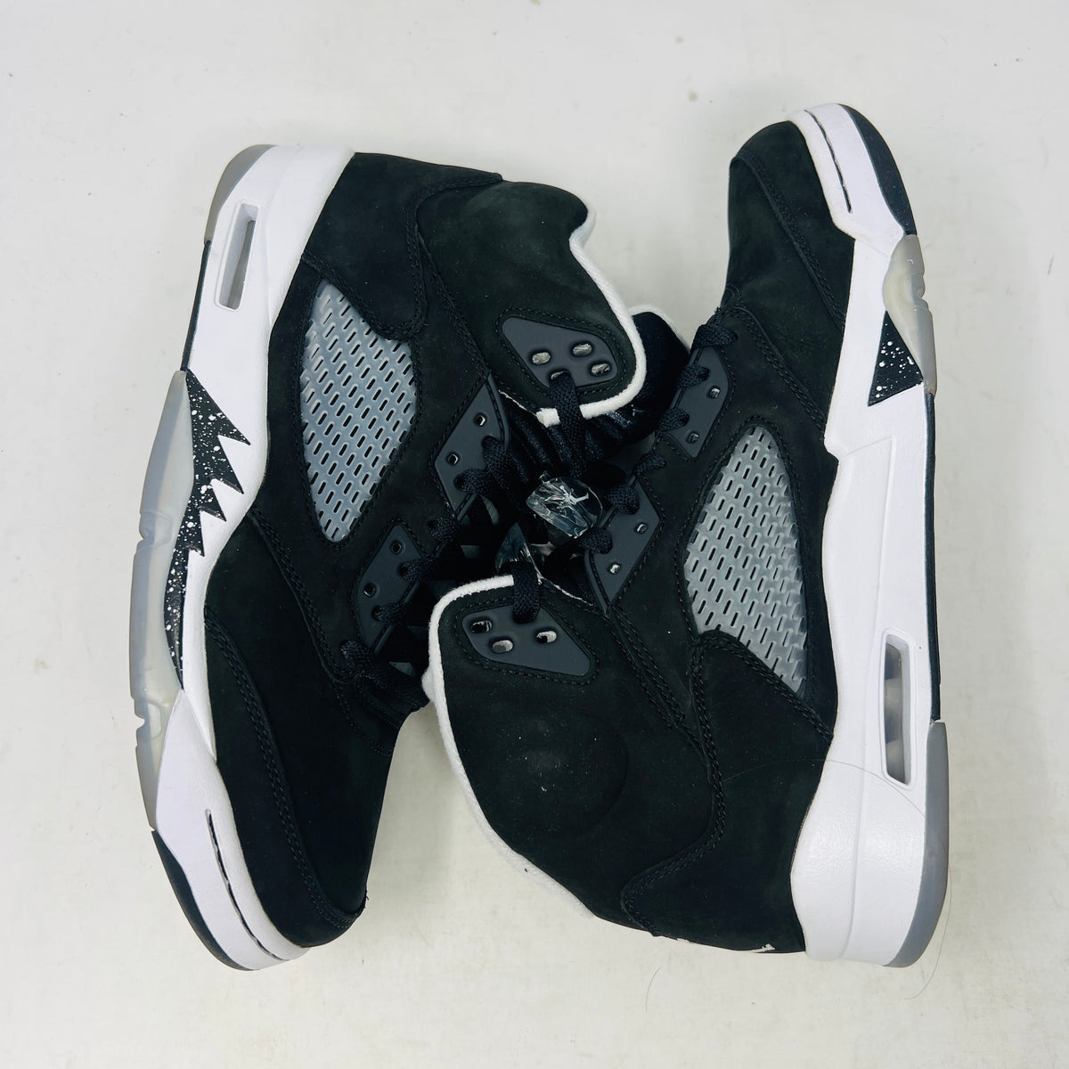 Jordan 5 Retro Moonlight (2021)