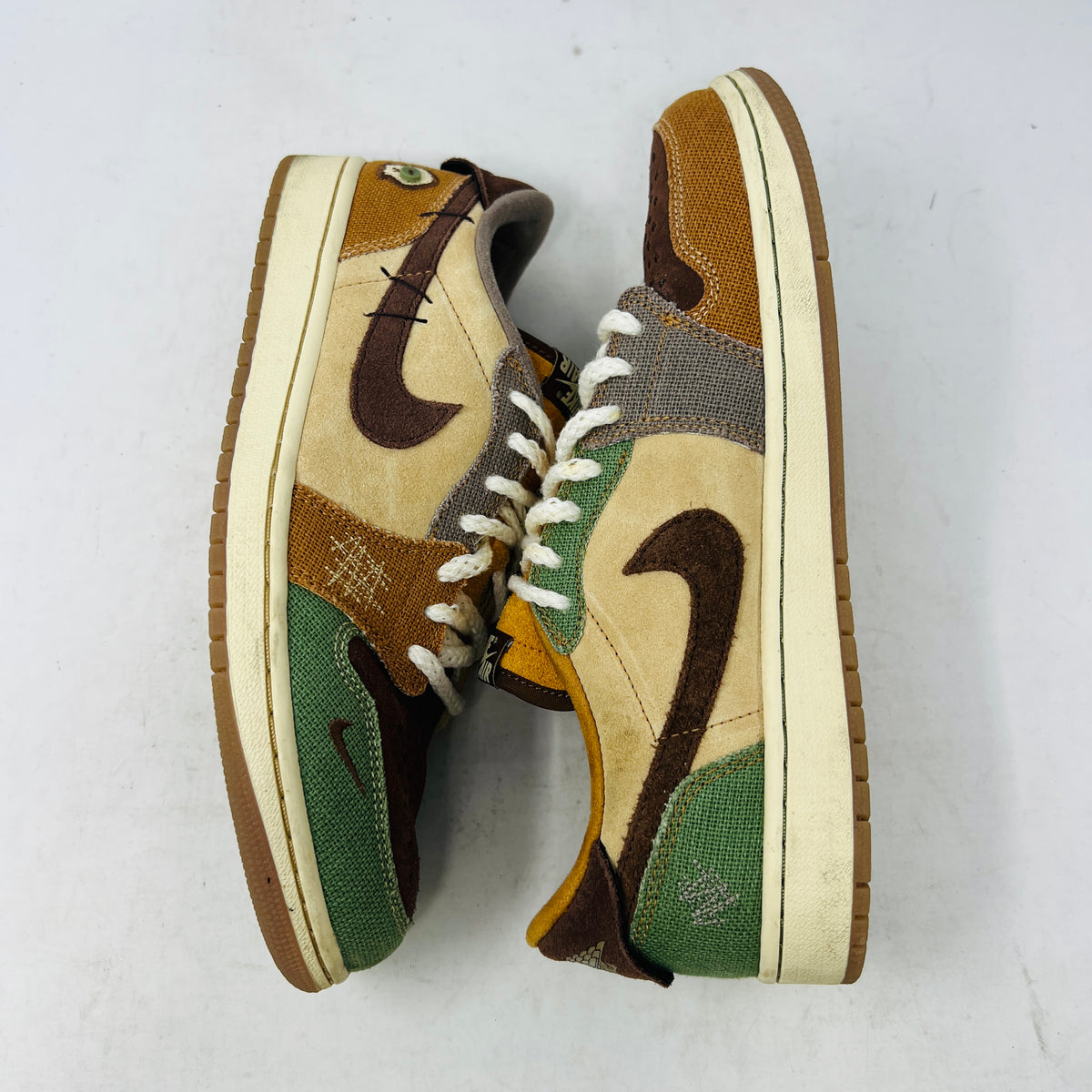 Jordan 1 Retro Low OG Zion Williamson Voodoo