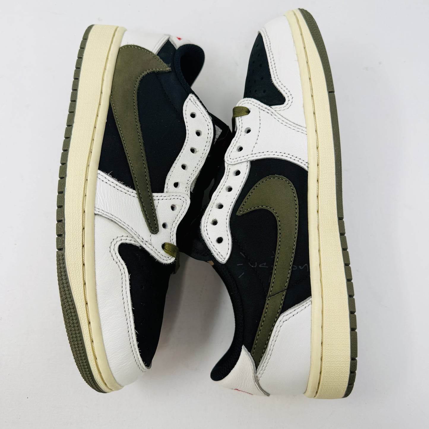 Jordan 1 Retro Low OG SP Travis Scott Olive (Women's)