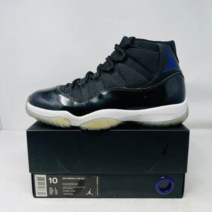 Jordan 11 Retro Space Jam (2016)