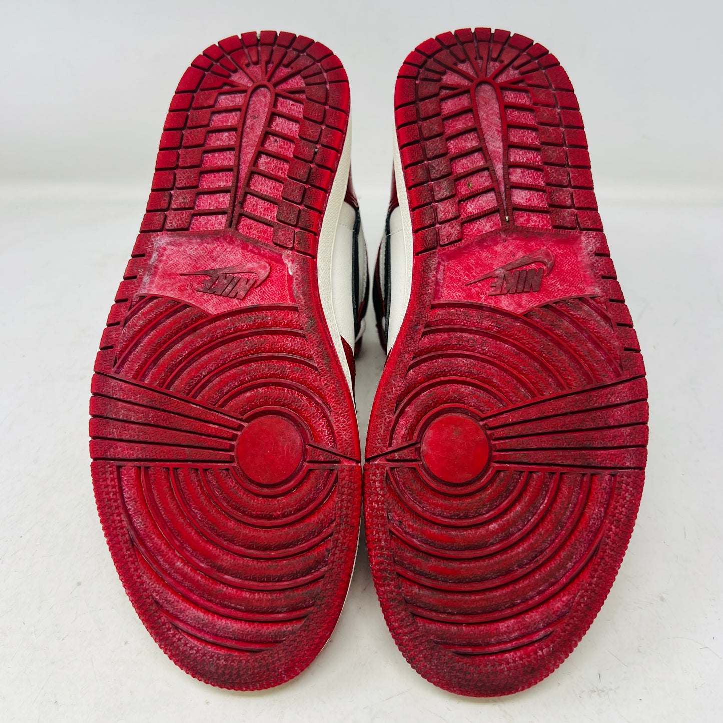 Jordan 1 Retro High OG Chicago Lost and Found