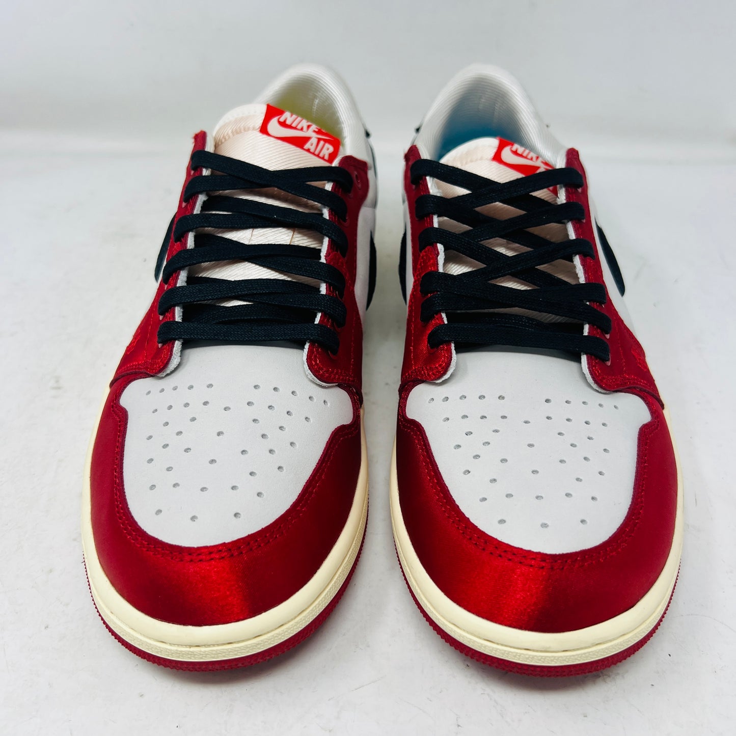 Jordan 1 Retro Low OG Trophy Room Rookie Card Away