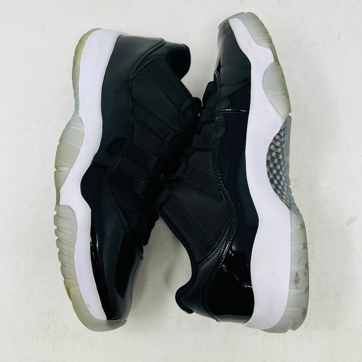 Jordan 11 Retro Low Space Jam