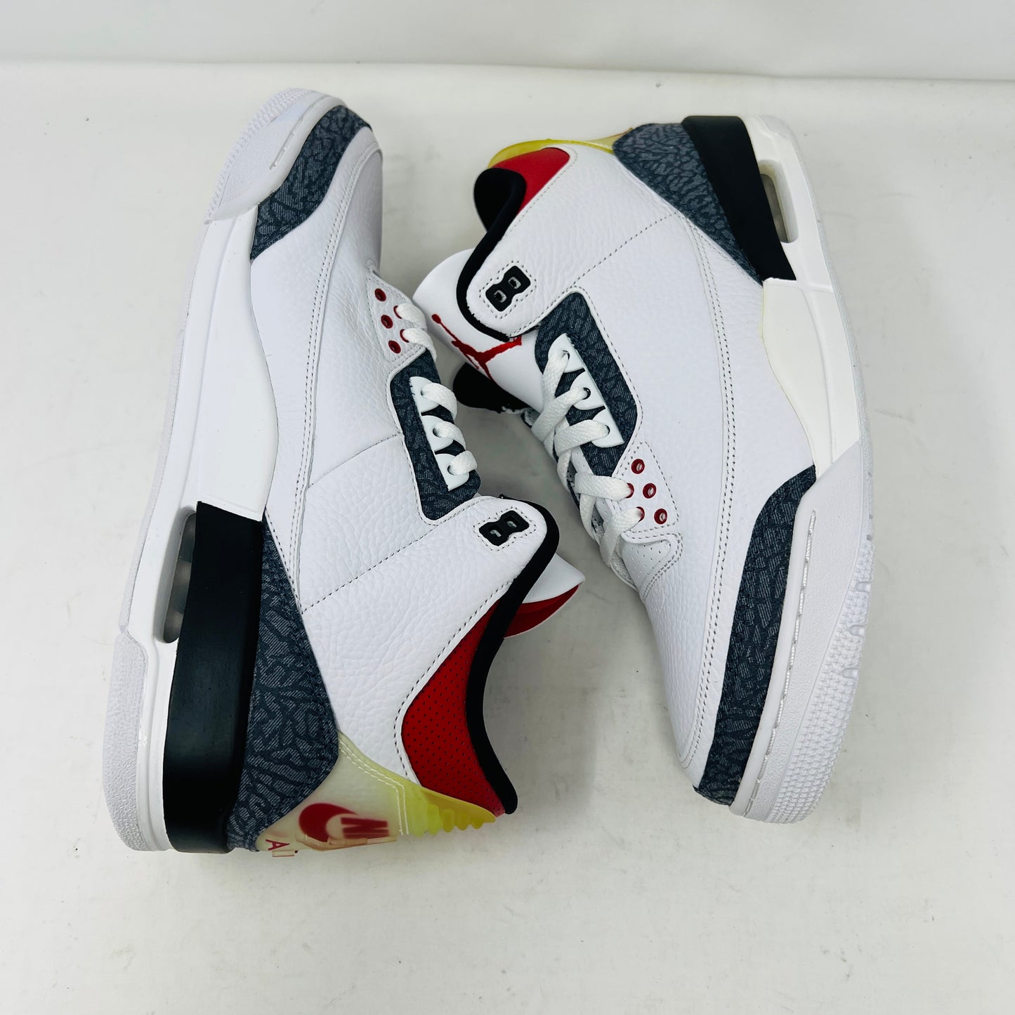 Jordan 3 Retro SE Fire Red Denim (2020)