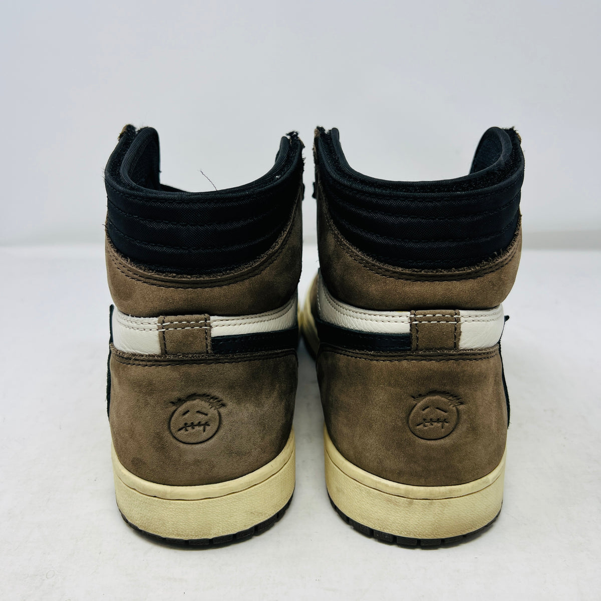 Jordan 1 Retro High OG SP Travis Scott Mocha