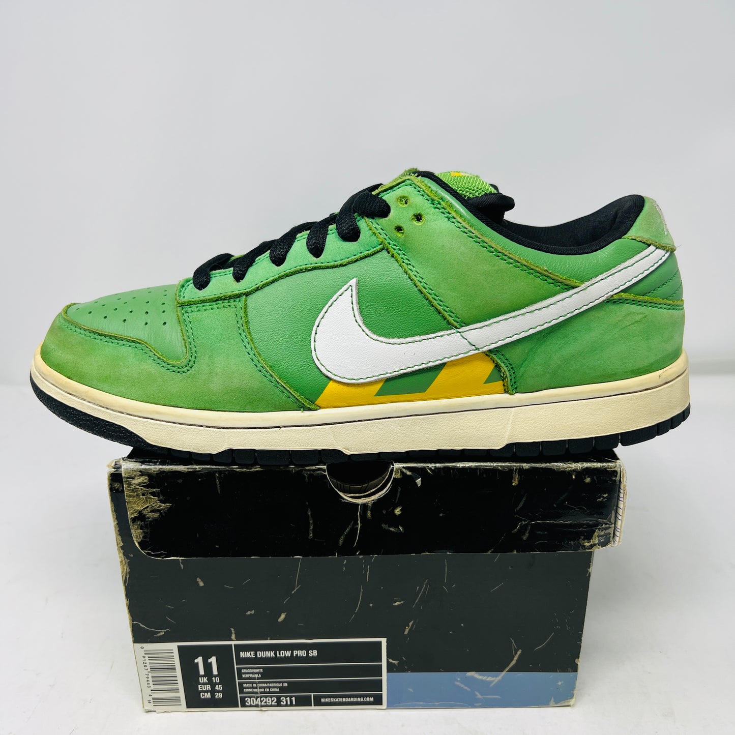 Nike SB Dunk Low Tokyo Green Taxi