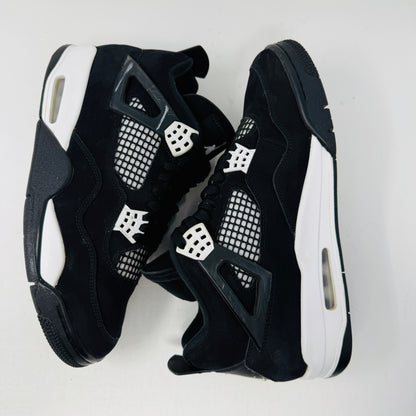 Jordan 4 Retro White Thunder
