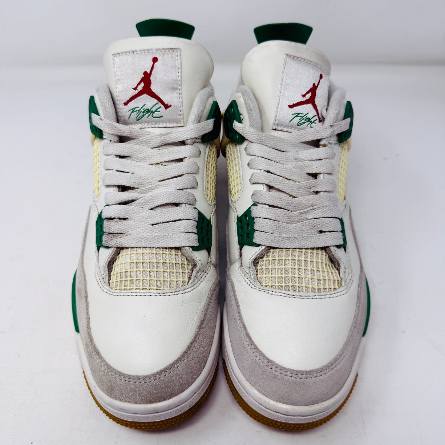 Jordan 4 Retro SB Pine Green