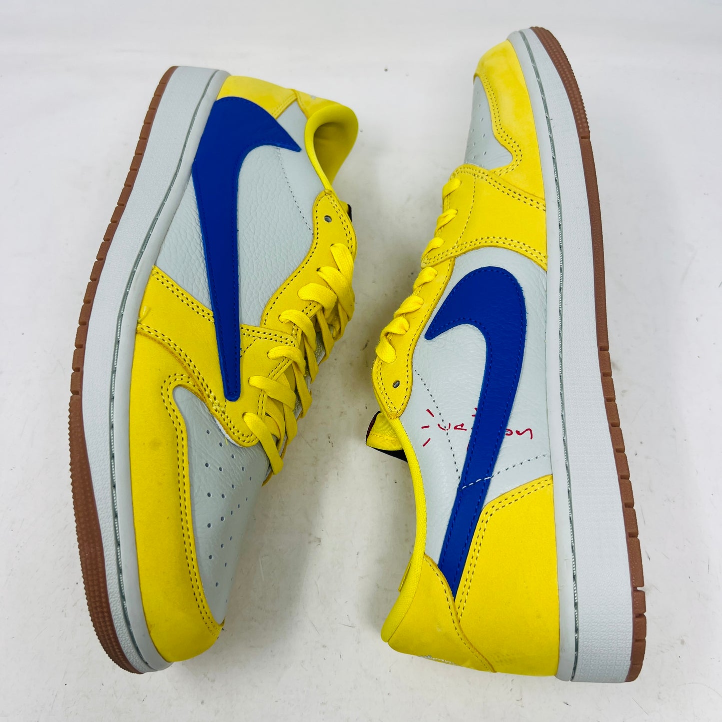 Jordan 1 Retro Low OG SP Travis Scott Canary (Women's)
