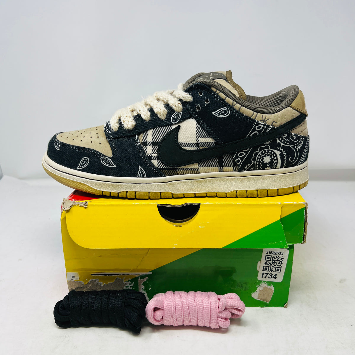 Nike SB Dunk Low Travis Scott