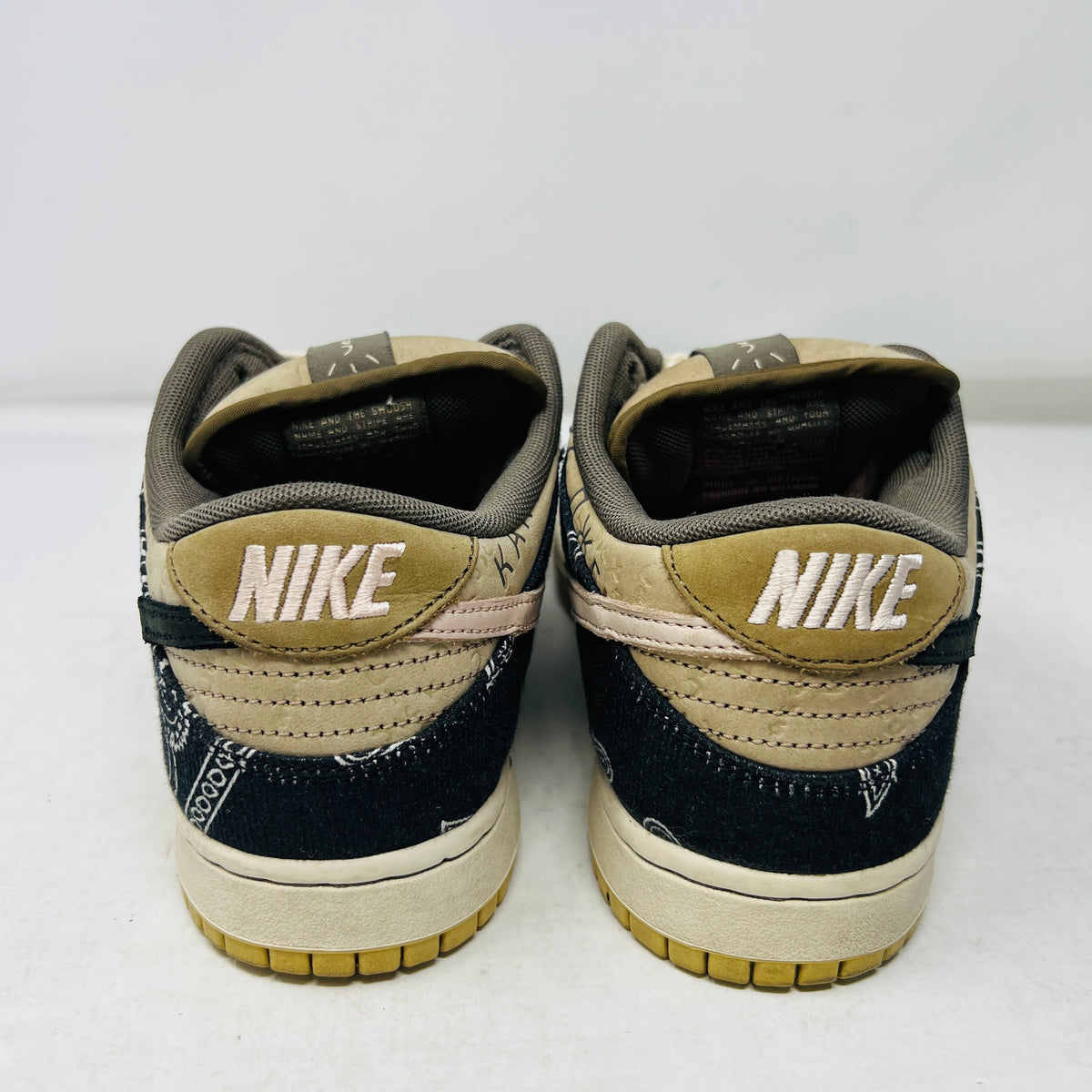 Nike SB Dunk Low Travis Scott