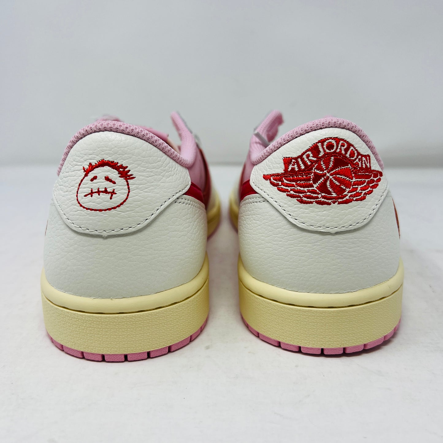 Jordan 1 Retro Low OG SP Travis Scott Sail Tropical Pink